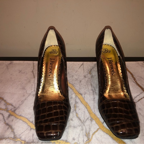 J Renee Matte Croc; nice and classy for the workplace; very comfortable - Picture 14 of 14